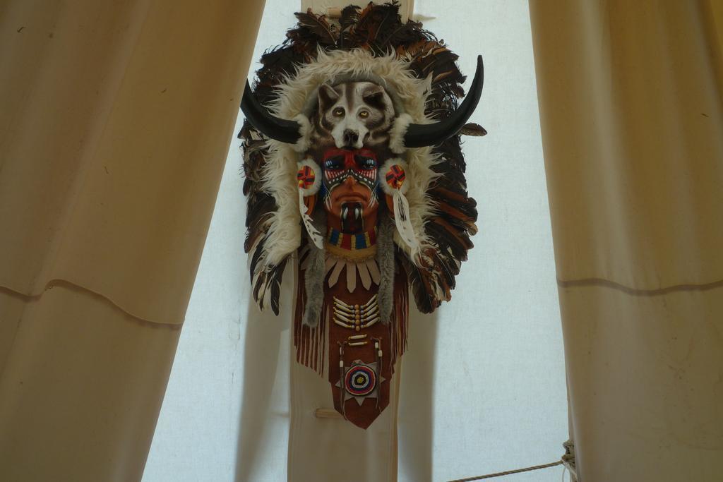 Levaltipis Hotel Saint-Gatien-des-Bois Room photo